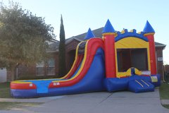 Castle Combo 4 with Splash Pool Castle Combo 4 with Splash Pool